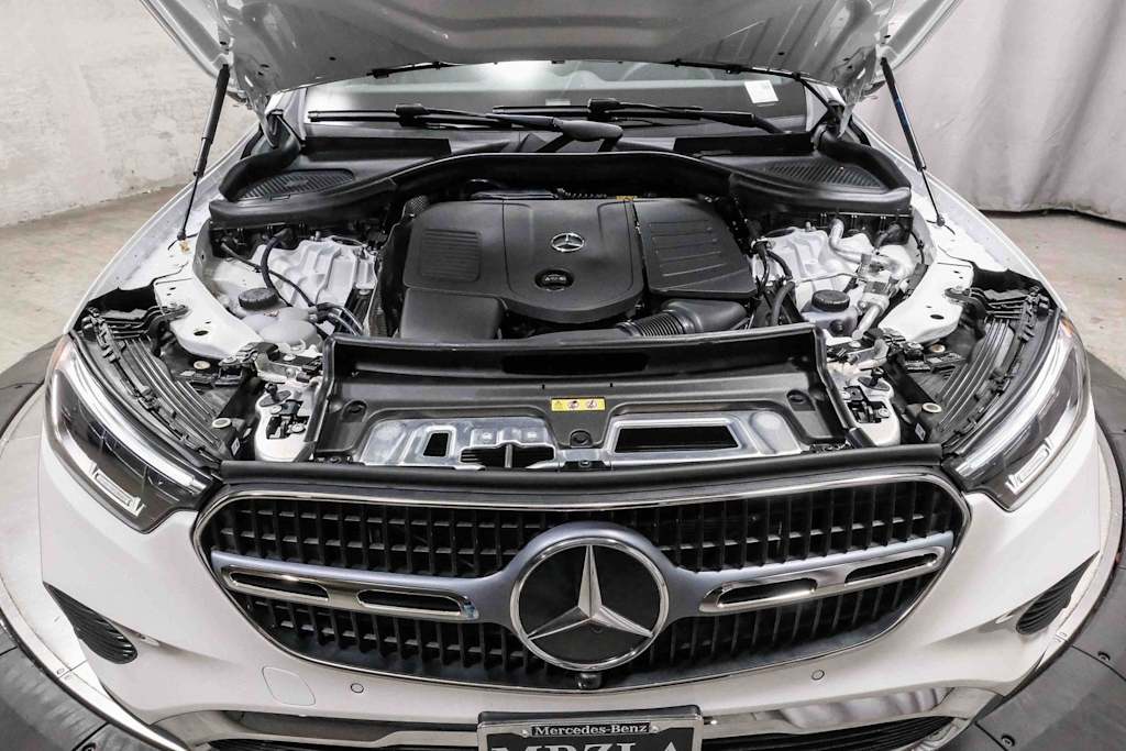 Thumbnail: 2025 Mercedes-Benz GLC - 7