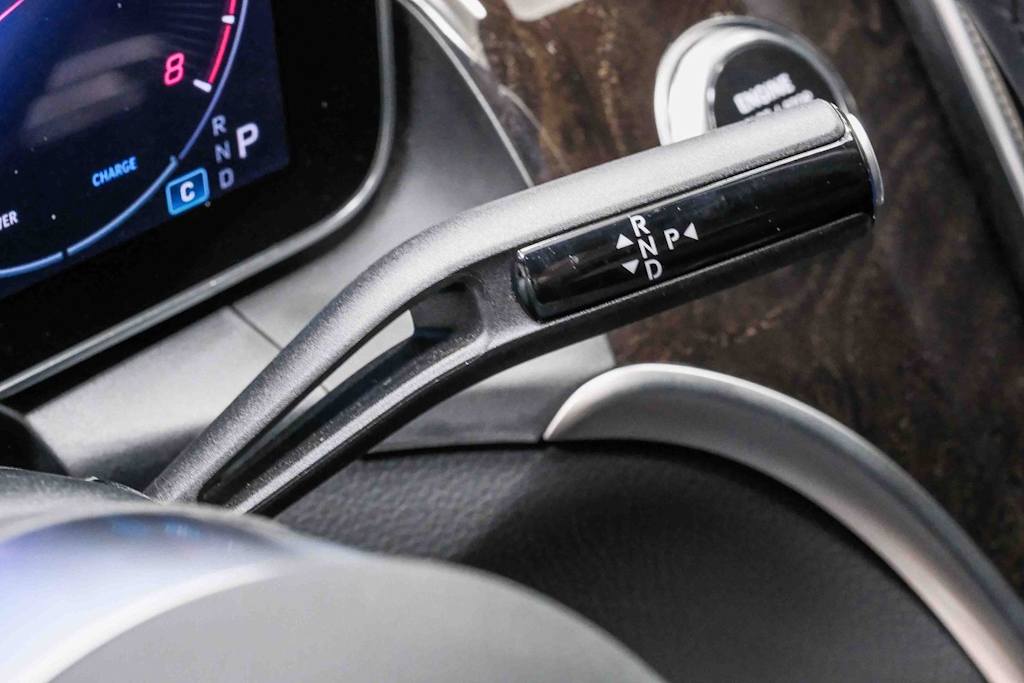 Thumbnail: 2025 Mercedes-Benz GLC - 21