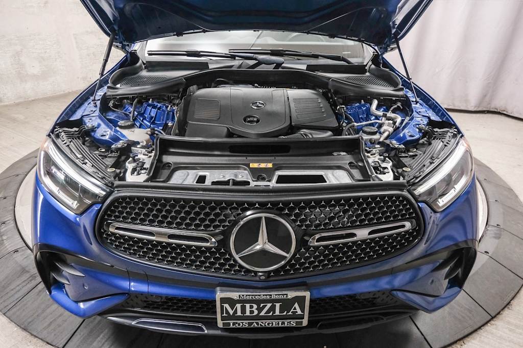 Thumbnail: 2023 Mercedes-Benz GLC - 8