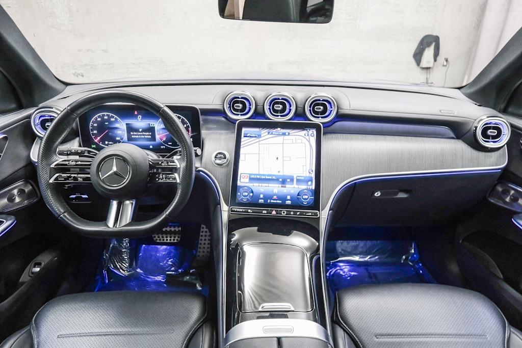 Thumbnail: 2023 Mercedes-Benz GLC - 2