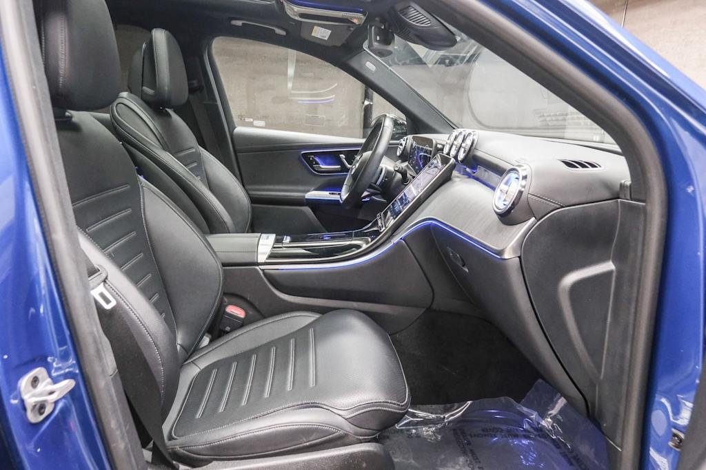 Thumbnail: 2023 Mercedes-Benz GLC - 10