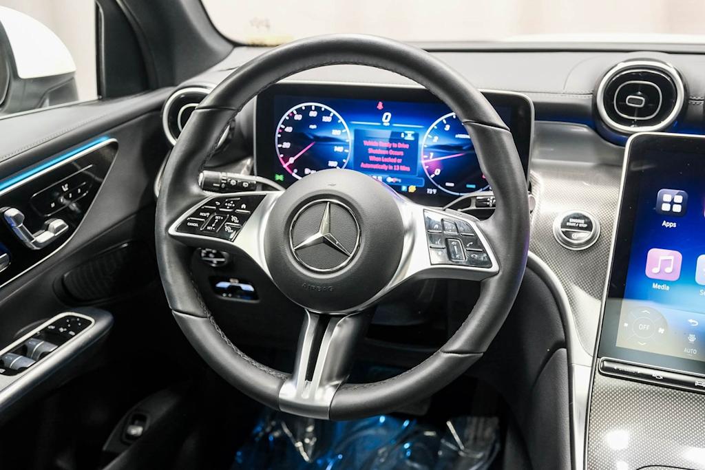 Thumbnail: 2025 Mercedes-Benz GLC - 8