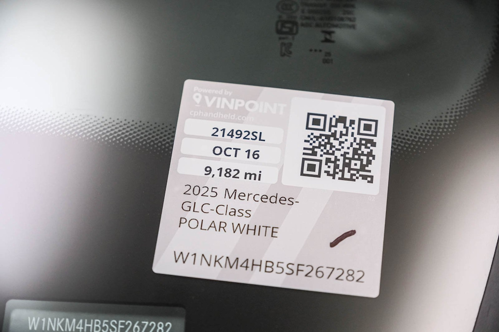 Thumbnail: 2025 Mercedes-Benz GLC - 14