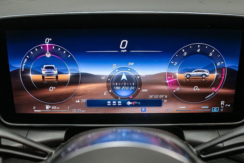 Thumbnail: 2025 Mercedes-Benz GLC - 24