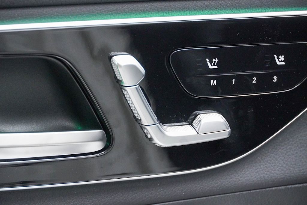 2025 Mercedes-Benz GLC 350 25