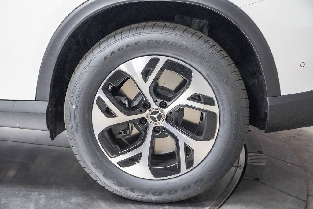 2025 Mercedes-Benz GLC 350 20
