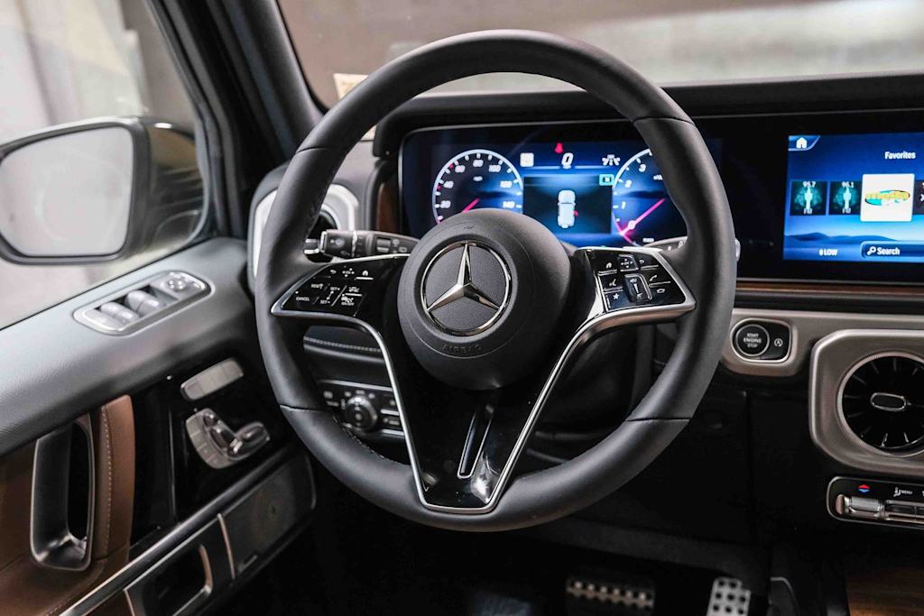 Thumbnail: 2026 Mercedes-Benz G-Class - 10