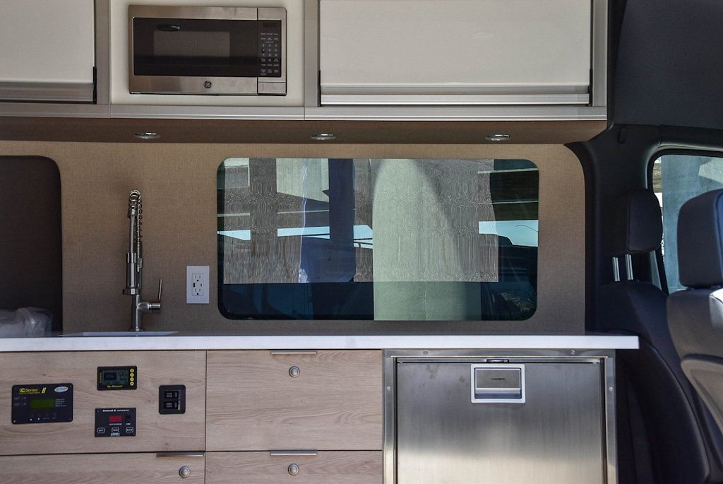 Thumbnail: 2021 Mercedes-Benz Sprinter - 25