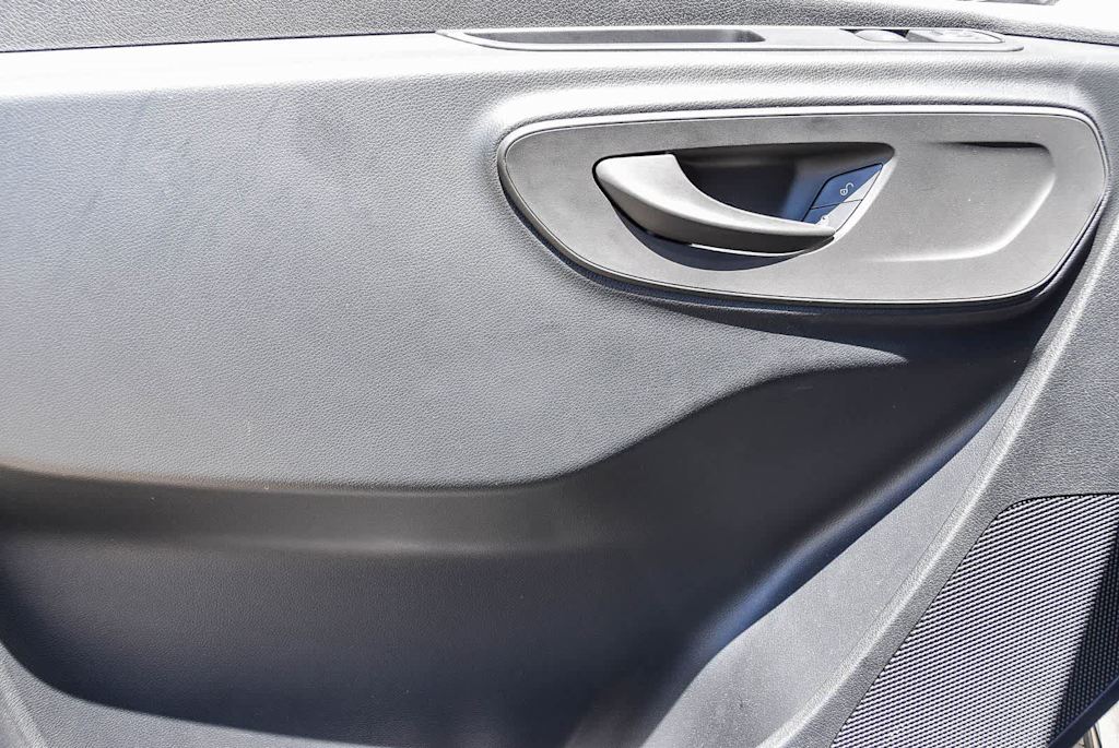 Thumbnail: 2021 Mercedes-Benz Sprinter - 32