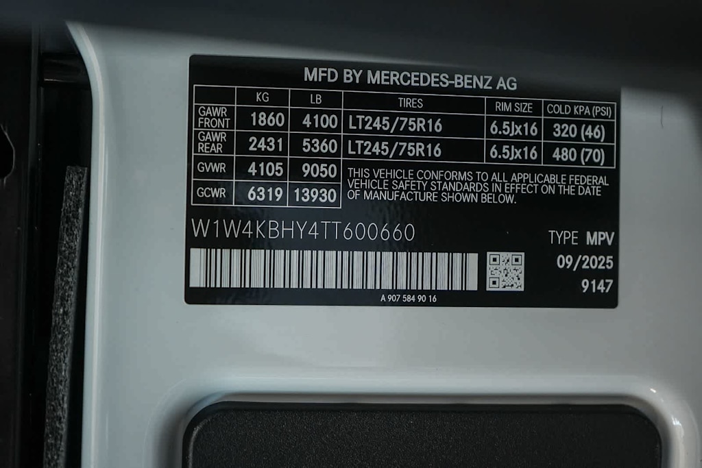 Thumbnail: 2026 Mercedes-Benz Sprinter - 16