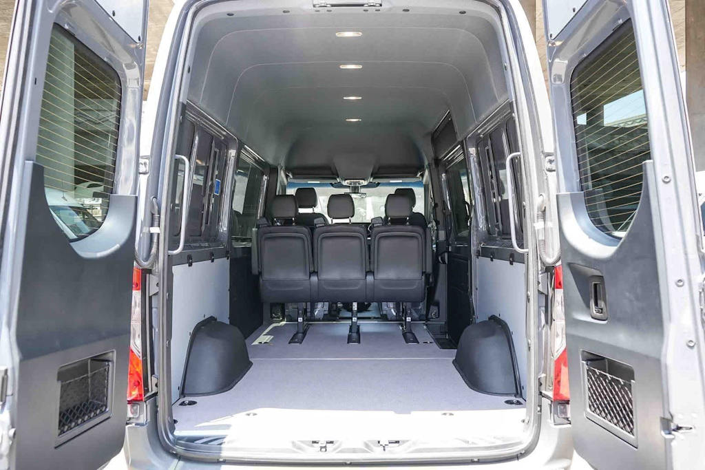 Thumbnail: 2026 Mercedes-Benz Sprinter - 34