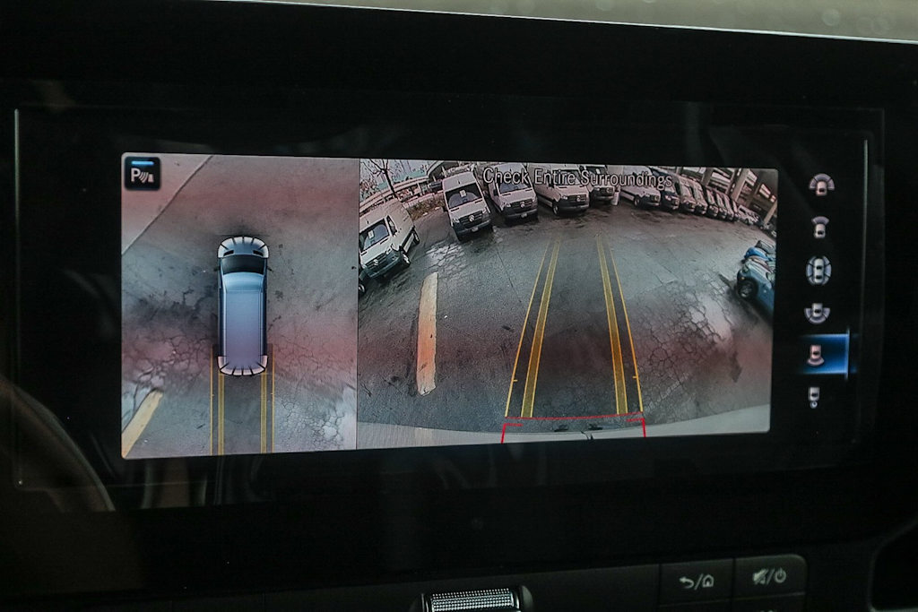 Thumbnail: 2024 Mercedes-Benz Sprinter - 25