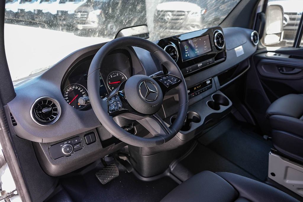 Thumbnail: 2026 Mercedes-Benz Sprinter - 2