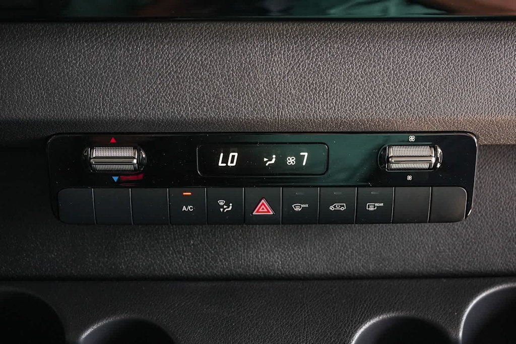 Thumbnail: 2026 Mercedes-Benz Sprinter - 23