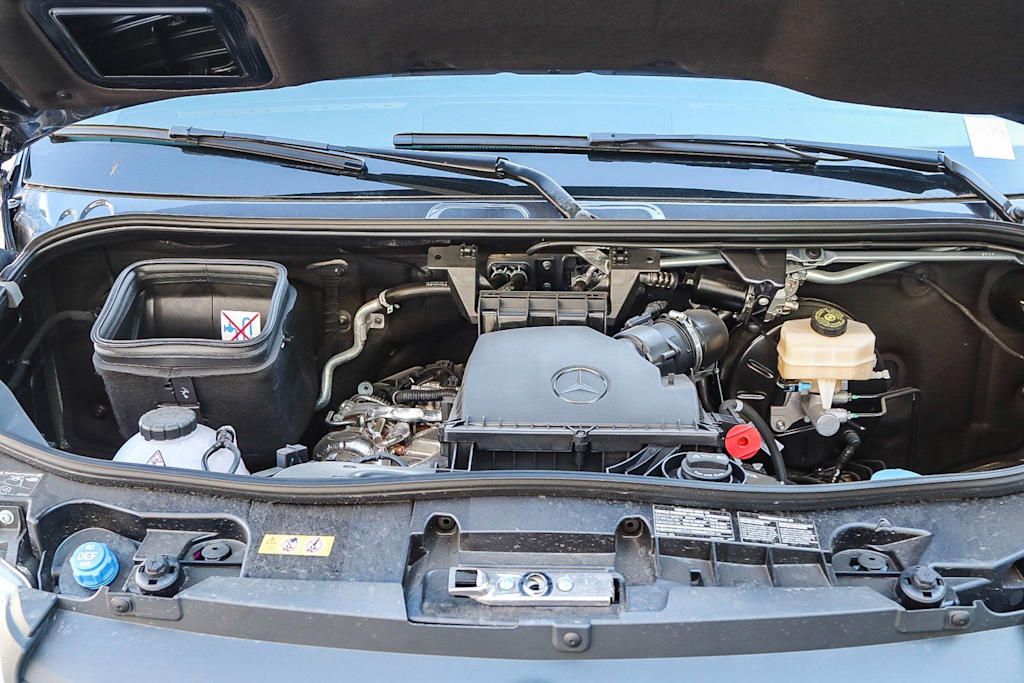 Thumbnail: 2024 Mercedes-Benz Sprinter - 8