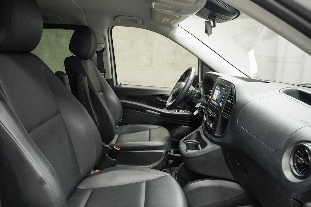 2023 Mercedes-Benz Metris  9