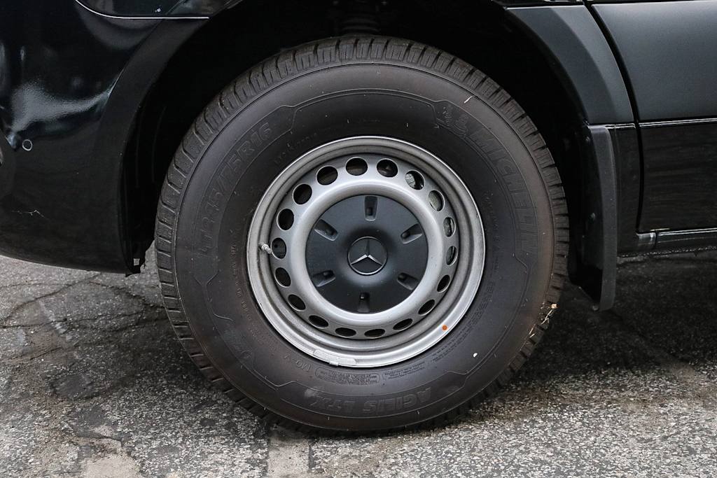 Thumbnail: 2024 Mercedes-Benz Sprinter - 19