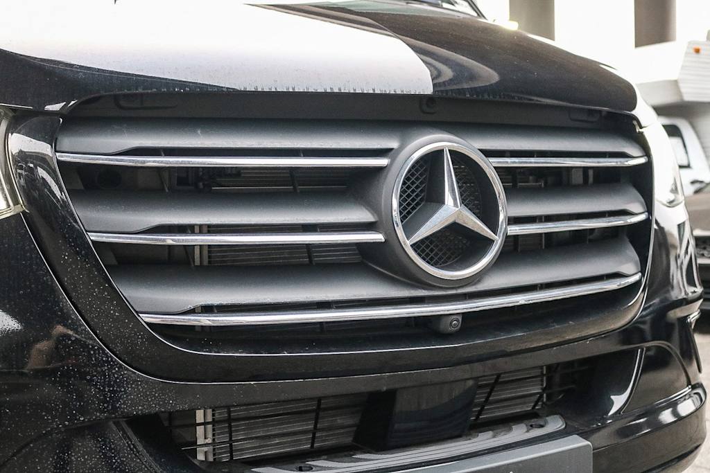 Thumbnail: 2024 Mercedes-Benz Sprinter - 16