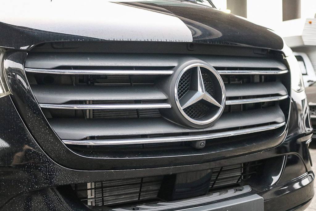 Thumbnail: 2024 Mercedes-Benz Sprinter - 16