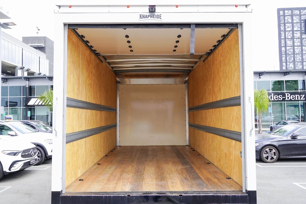 Thumbnail: 2022 Mercedes-Benz Sprinter - 21