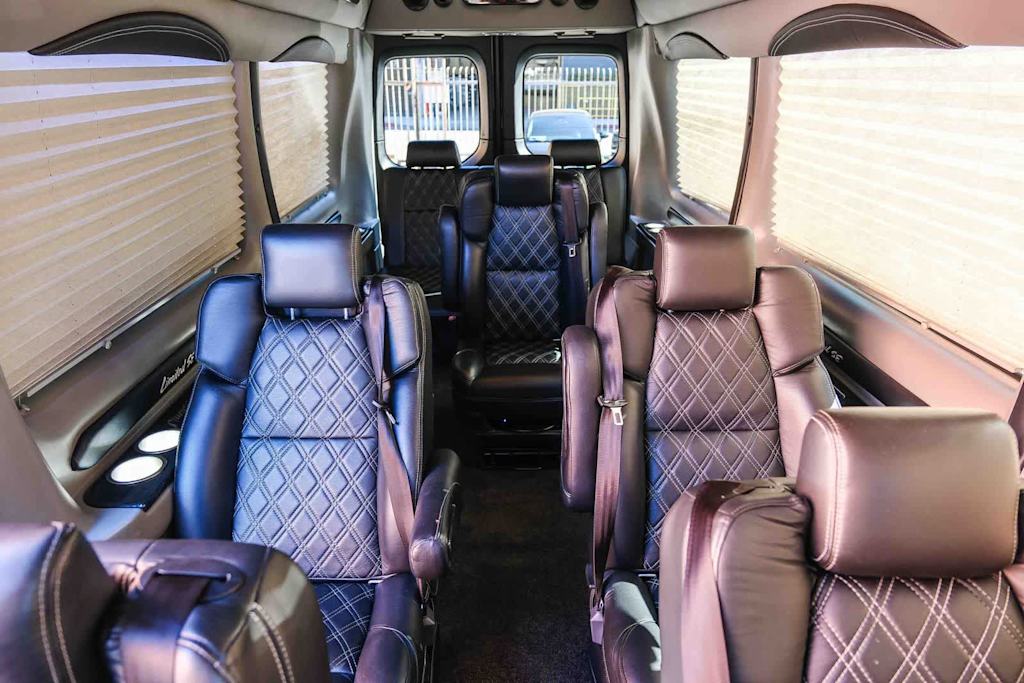 Thumbnail: 2020 Mercedes-Benz Sprinter - 28