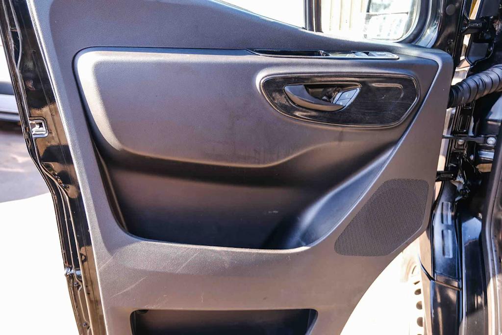 Thumbnail: 2020 Mercedes-Benz Sprinter - 34