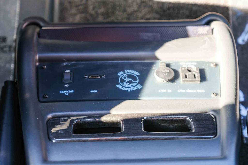 Thumbnail: 2020 Mercedes-Benz Sprinter - 24