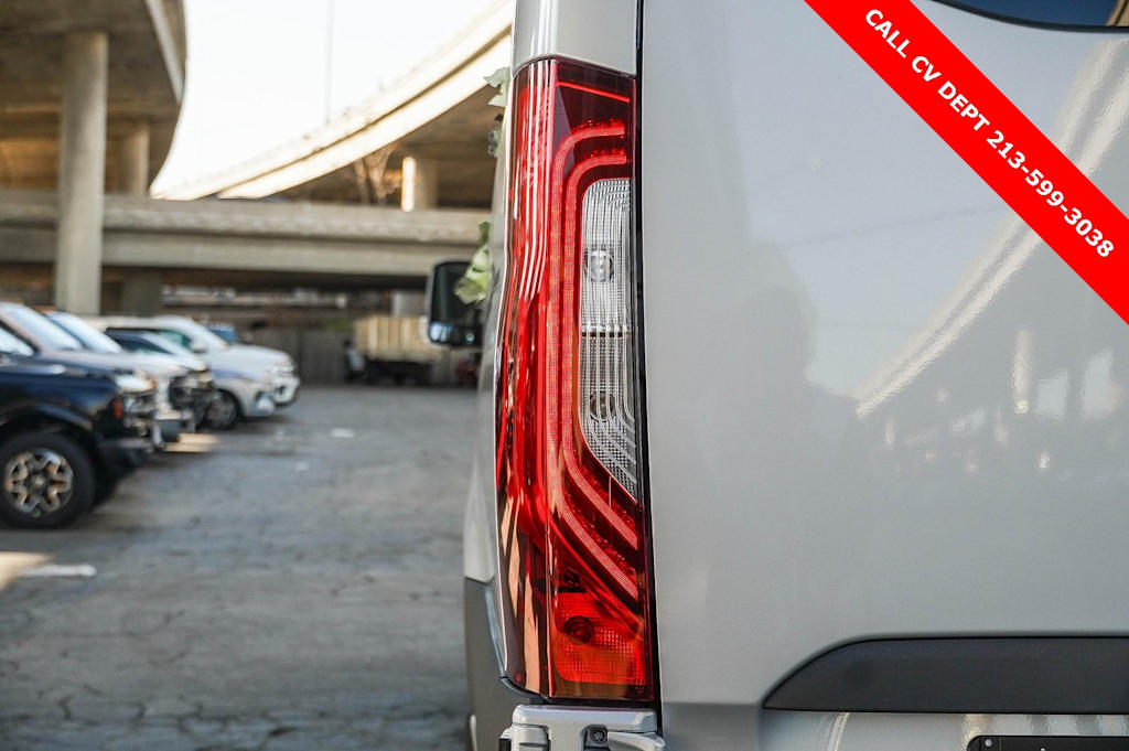 2024 Mercedes-Benz Sprinter 3500 18