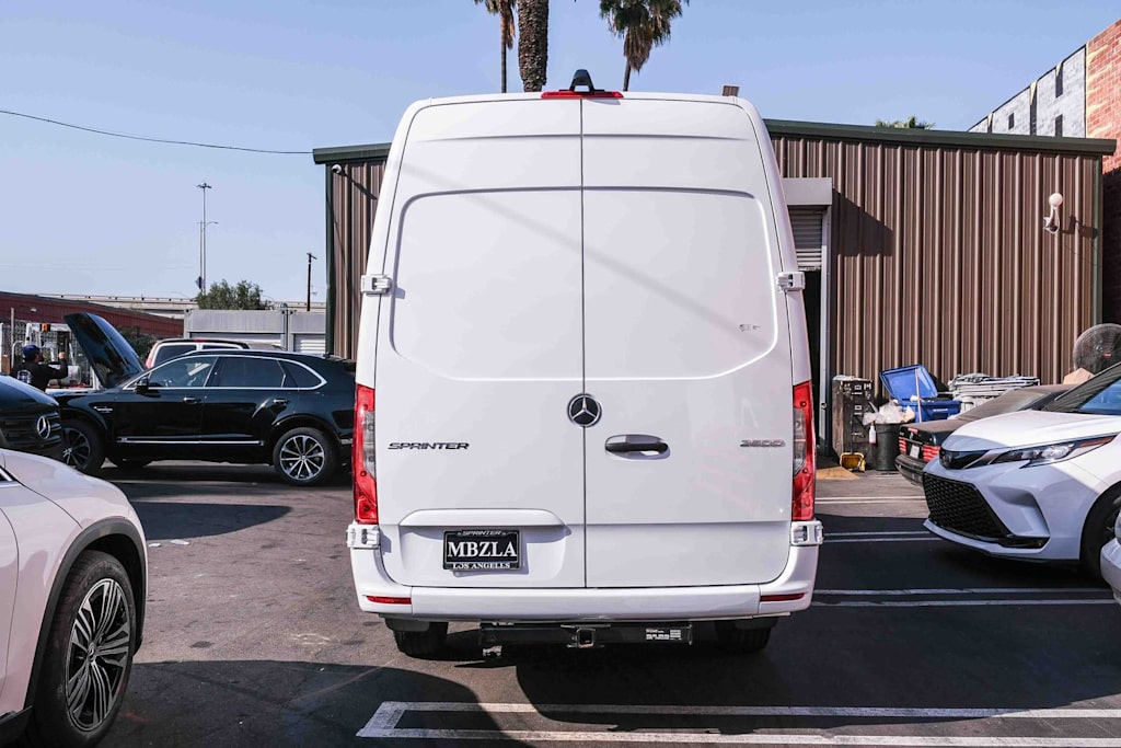 Thumbnail: 2022 Mercedes-Benz Sprinter - 17