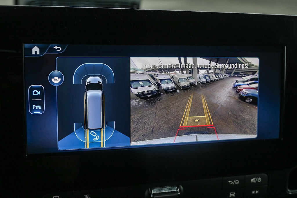 Thumbnail: 2025 Mercedes-Benz Sprinter - 24