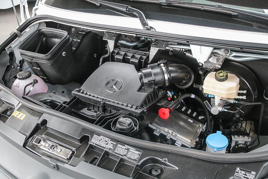 Thumbnail: 2025 Mercedes-Benz Sprinter - 8