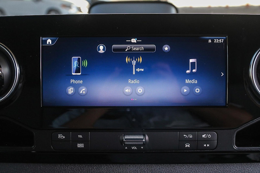 Thumbnail: 2025 Mercedes-Benz Sprinter - 12