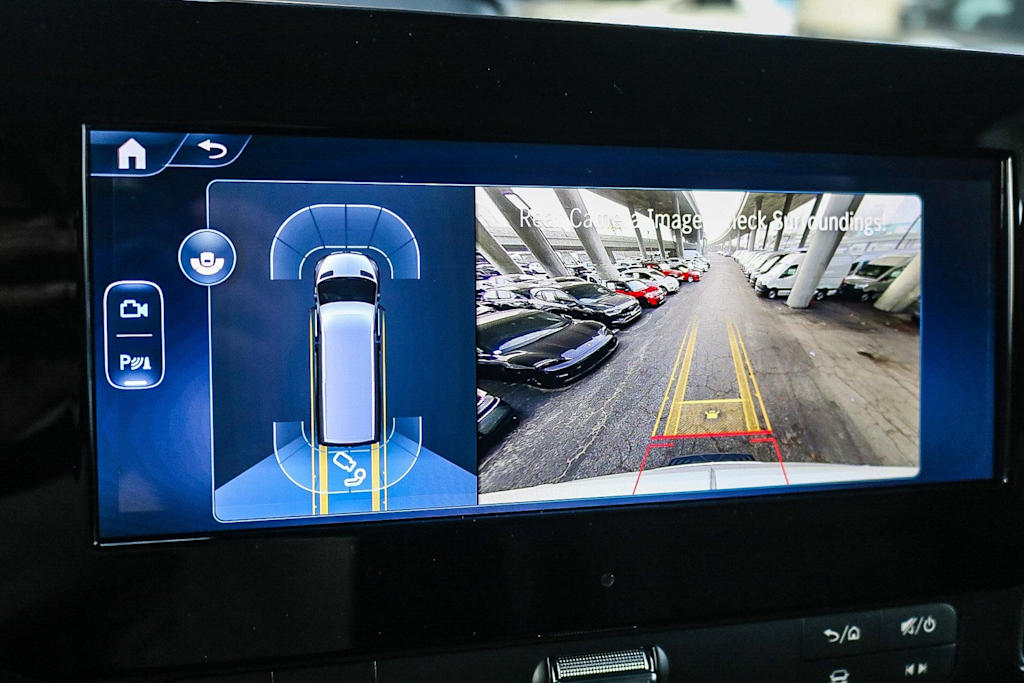 Thumbnail: 2025 Mercedes-Benz Sprinter - 25