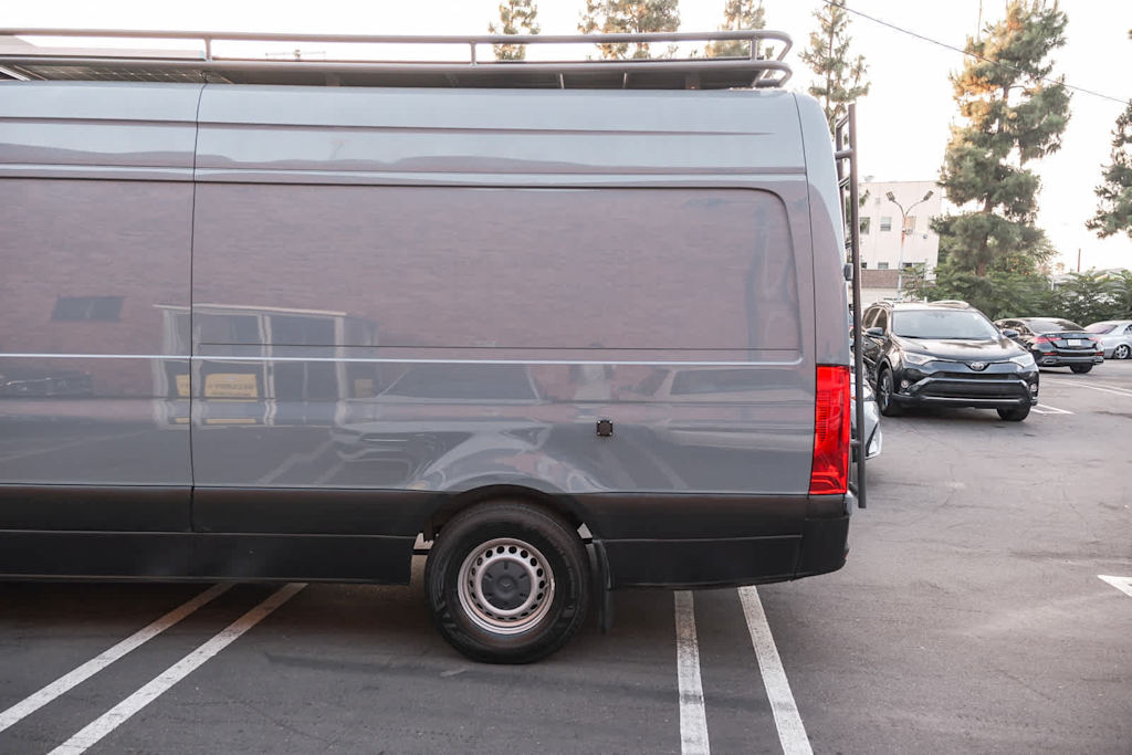 Thumbnail: 2024 Mercedes-Benz Sprinter - 25