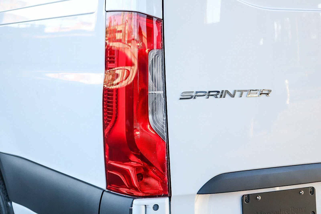 Thumbnail: 2026 Mercedes-Benz Sprinter - 19