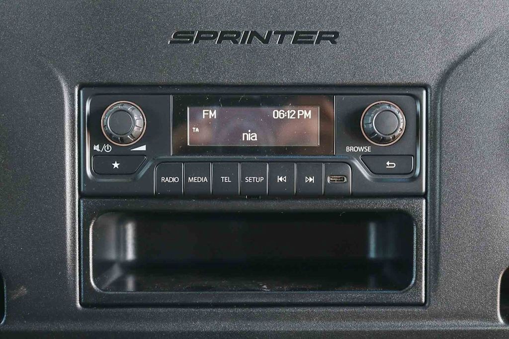 Thumbnail: 2025 Mercedes-Benz Sprinter - 22