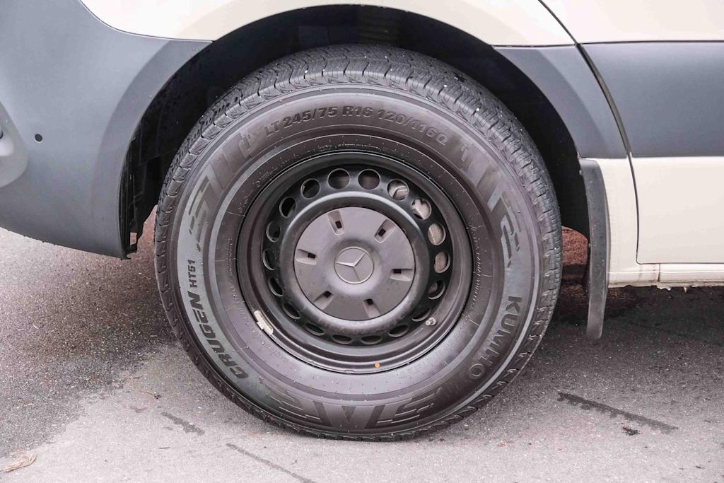 Thumbnail: 2024 Mercedes-Benz Sprinter - 22