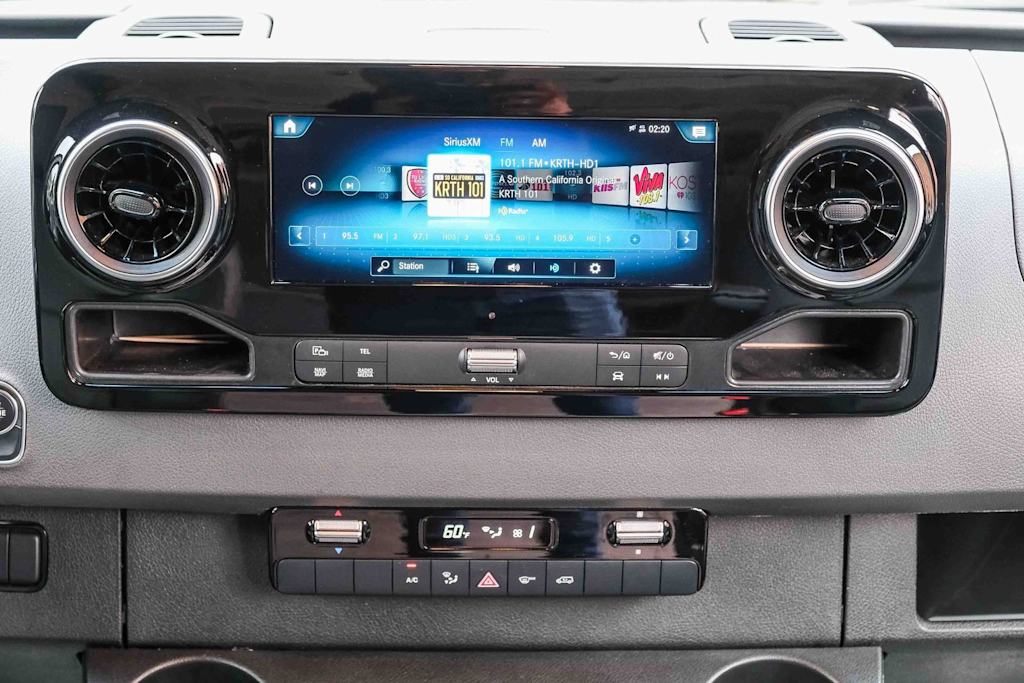 Thumbnail: 2024 Mercedes-Benz Sprinter - 25