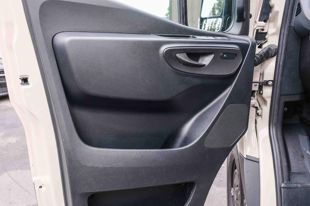 Thumbnail: 2024 Mercedes-Benz Sprinter - 28