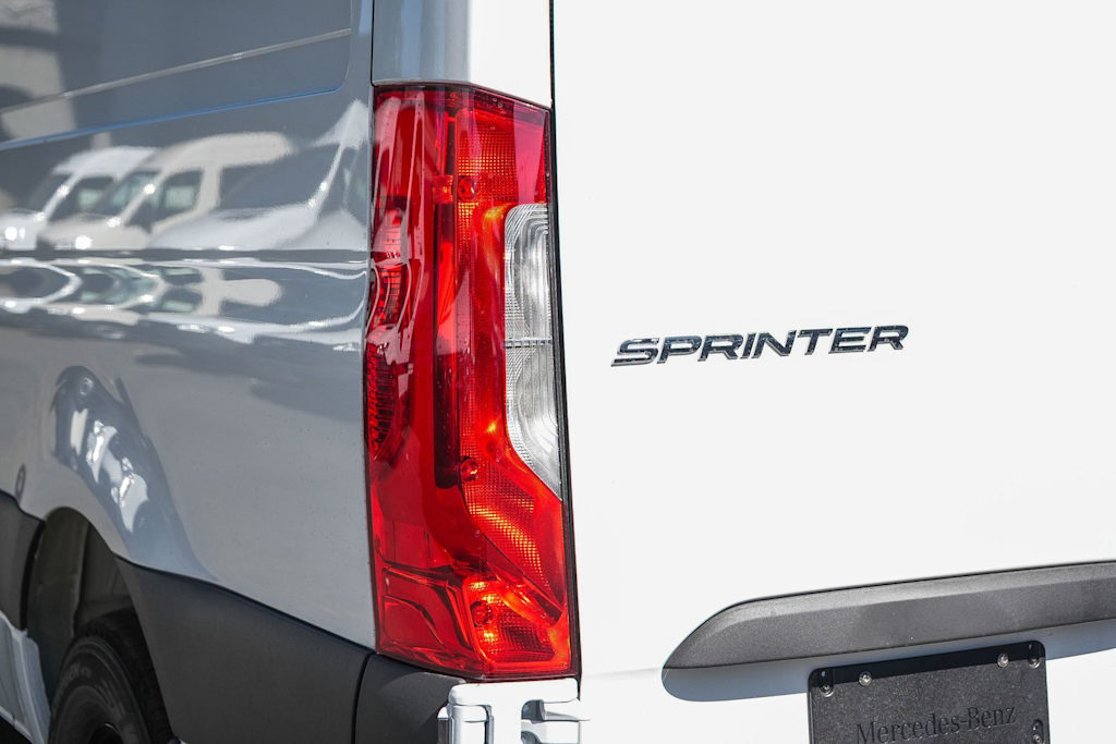 Thumbnail: 2026 Mercedes-Benz Sprinter - 17