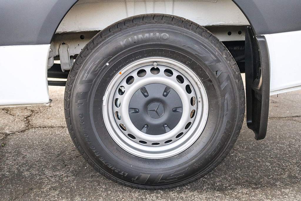 Thumbnail: 2025 Mercedes-Benz Sprinter - 7