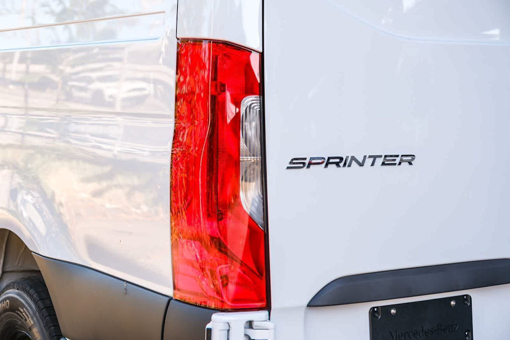 Thumbnail: 2026 Mercedes-Benz Sprinter - 4