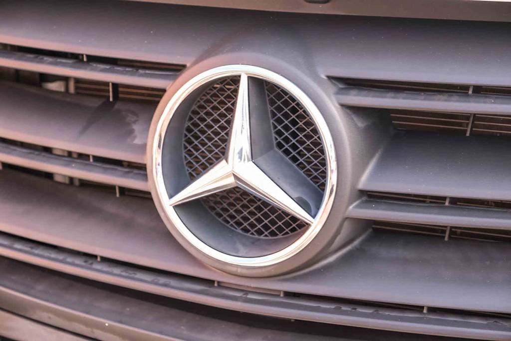 Thumbnail: 2024 Mercedes-Benz Sprinter - 3
