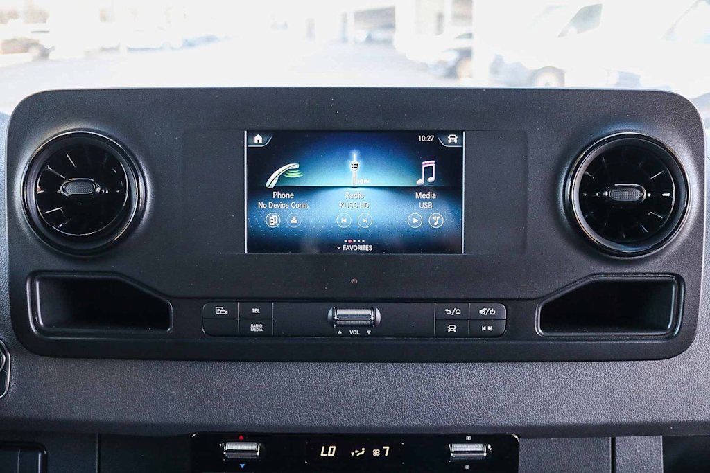 Thumbnail: 2024 Mercedes-Benz Sprinter - 13