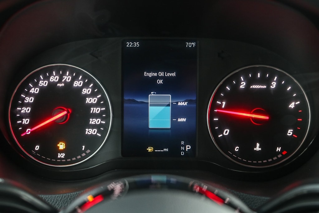 Thumbnail: 2025 Mercedes-Benz Sprinter - 13