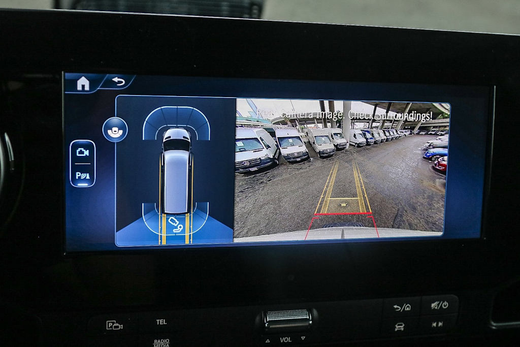 Thumbnail: 2025 Mercedes-Benz Sprinter - 24