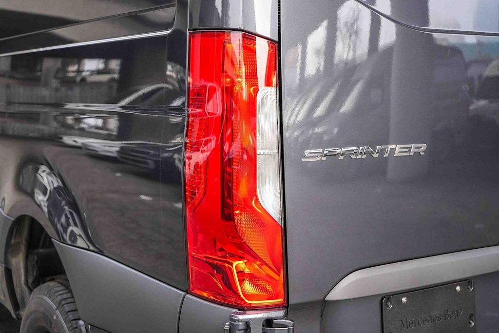 Thumbnail: 2026 Mercedes-Benz Sprinter - 18