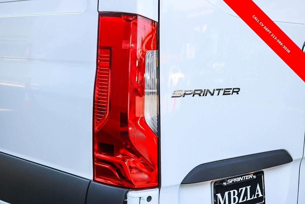 Thumbnail: 2024 Mercedes-Benz Sprinter - 18