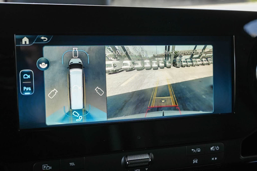 Thumbnail: 2026 Mercedes-Benz Sprinter - 33