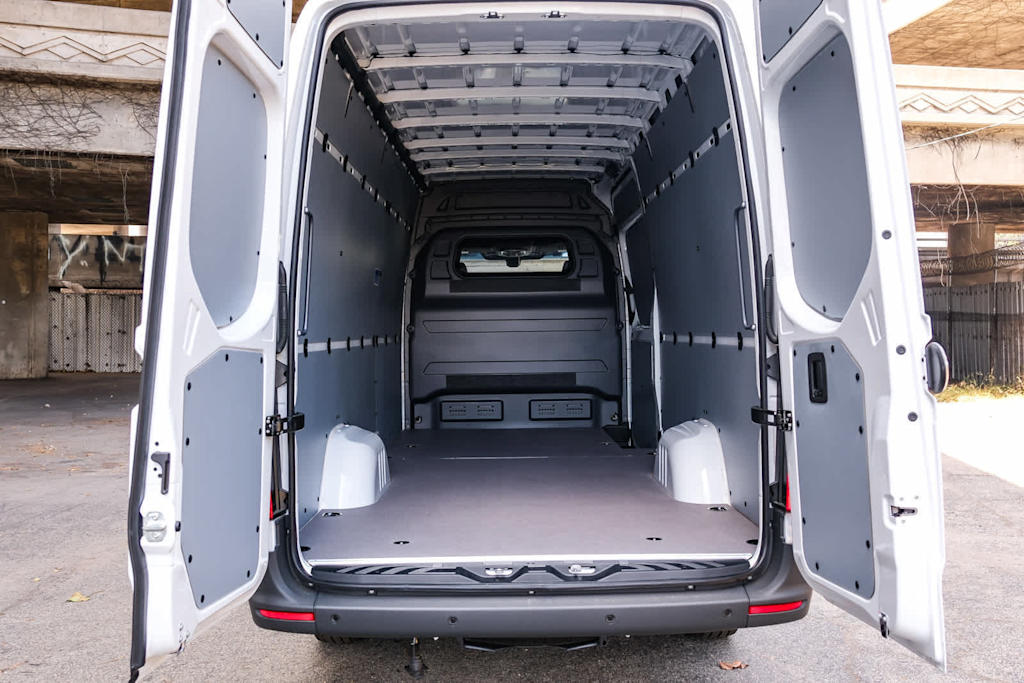 Thumbnail: 2026 Mercedes-Benz Sprinter - 11